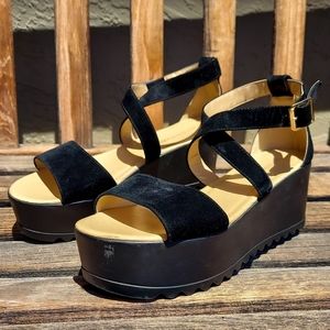 Y2K 2000s Black Velvet Velour Platform Strap Chunky Sandals
